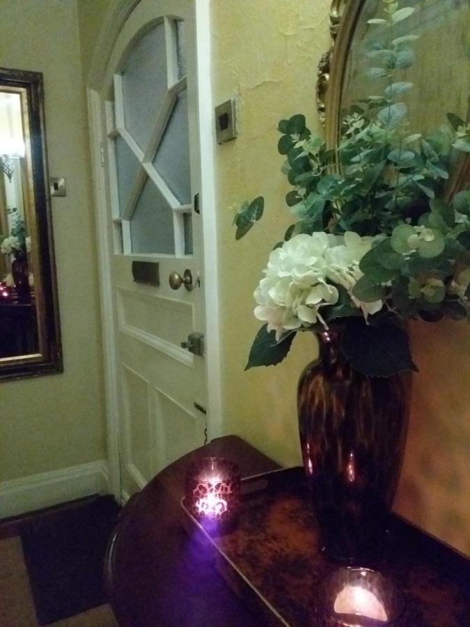 Jesmond House B&B Room 1 Кінгстон-апон-Галл Екстер'єр фото